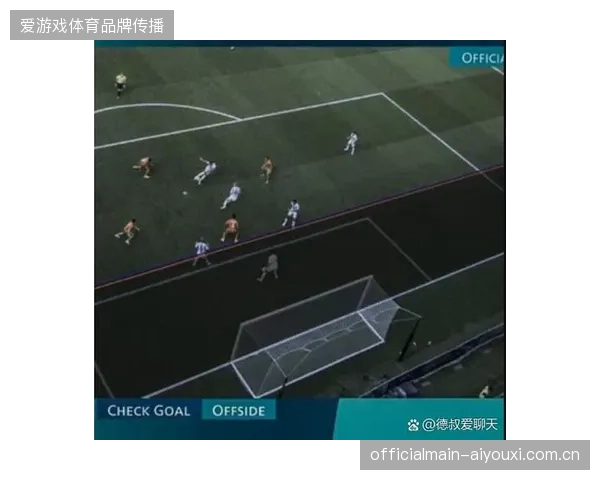 裁判组需适应因气候导致的比赛中断，如何平衡比赛流畅性与球员健康成为新课题